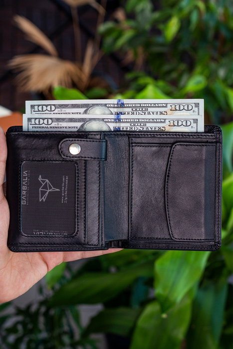 Zoozie Bags Conjunto de Cartera y Cinturón en Piel Negra Zoozie Bags Conjunto de Cartera y Cinturón en Piel Negra